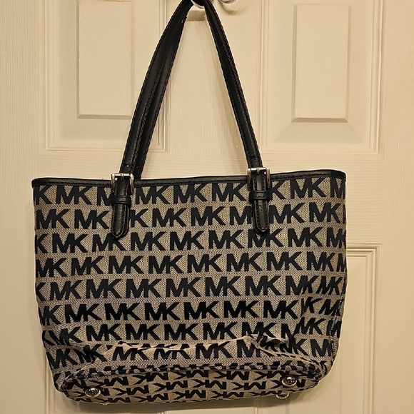 Michael Kors Navy and Gray MK Logo Tote with Front Flap Pocket - Picture 2 of 10